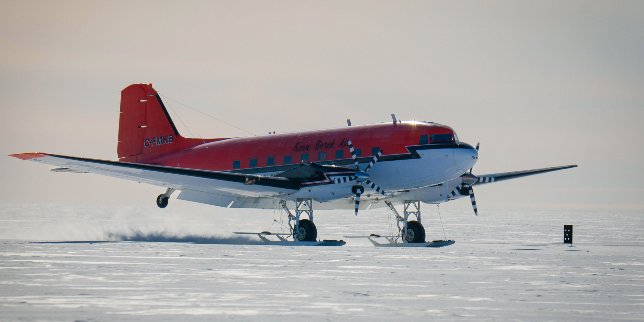 The Basler arrives on the skiway at KIS3 credit Joe Mc Dougal
