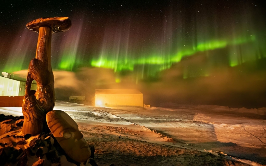 Pouwhenua Aurora 1