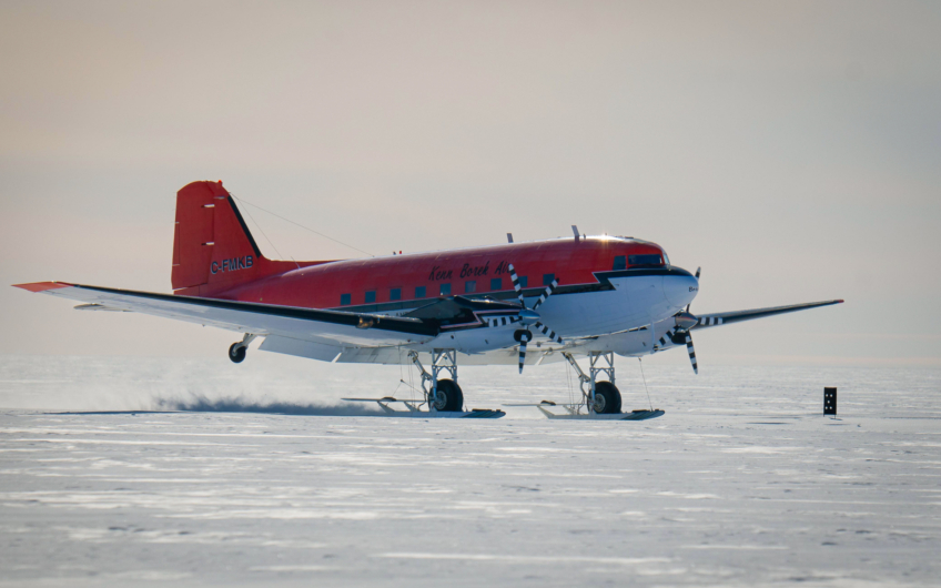 The Basler arrives on the skiway at KIS3 credit Joe Mc Dougal